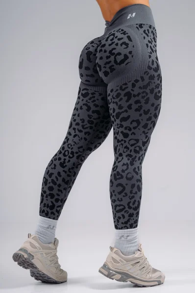 NEBBIA Kompresní push-up legíny s leopardím vzorem PRIMAL černé