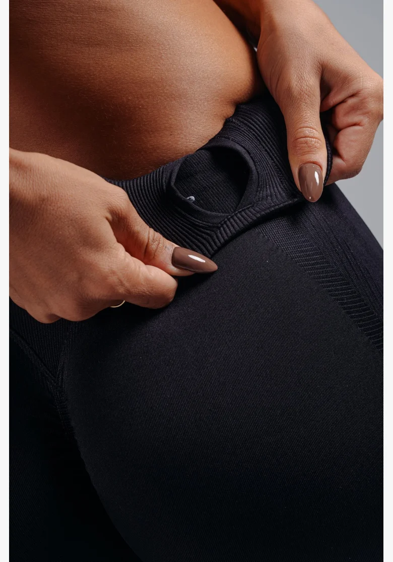 NEBBIA High-waist extra push-up legíny PRIMAL černé