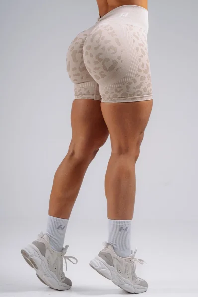 NEBBIA Kompresní push-up šortky s leopardím vzorem PRIMAL krémové