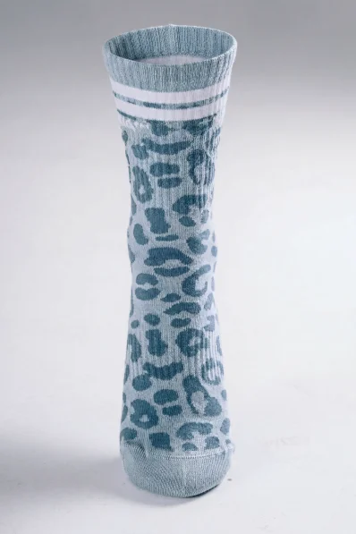 NEBBIA Crew ponožky s leopardím vzorem PRIMAL modré 2