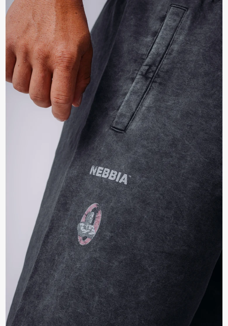 NEBBIA x Olympia teplákové šortky dark grey
