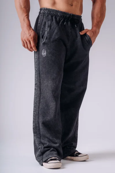 NEBBIA x Olympia volné tepláky dark grey 2