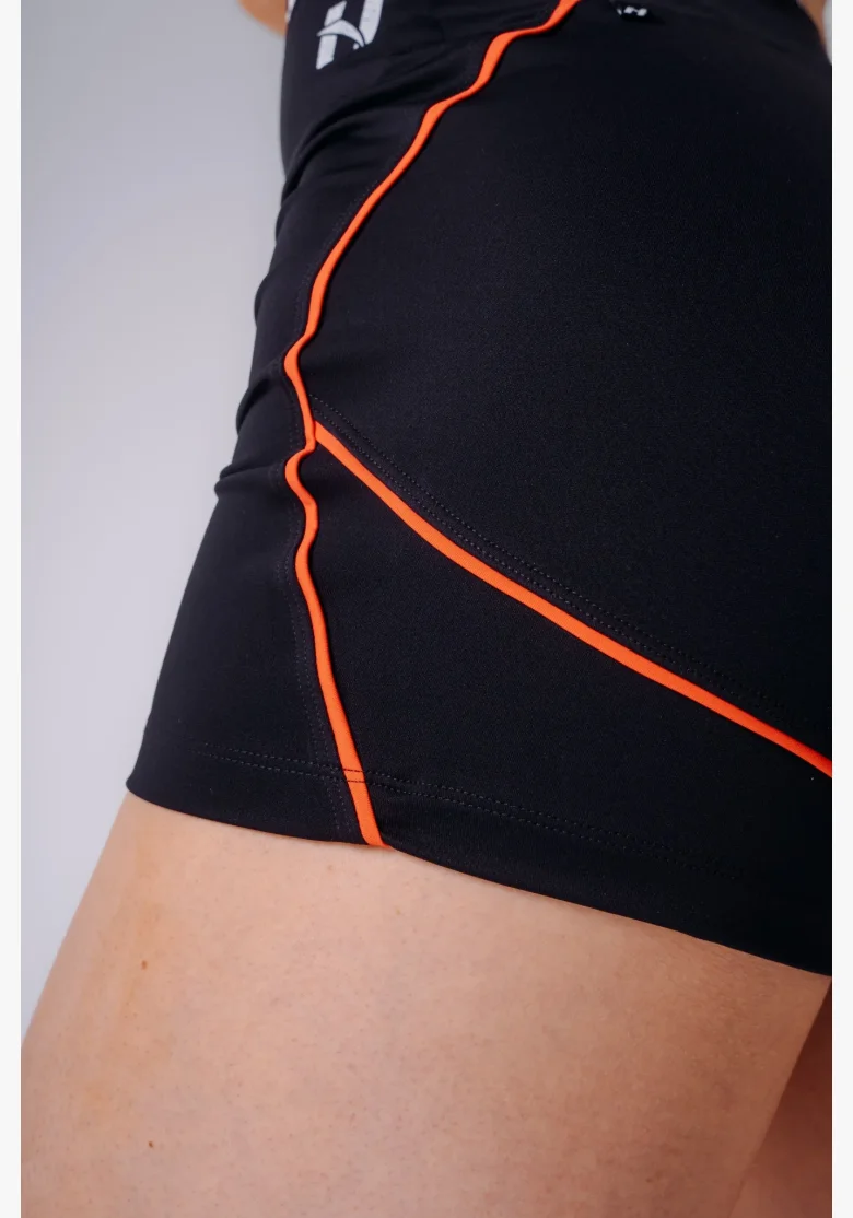 NEBBIA x Olympia High-Waist šortky černé