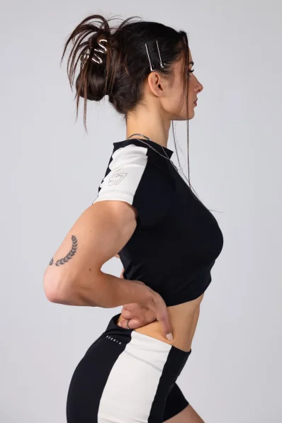NEBBIA Crop top BLOCK 97 černý 2