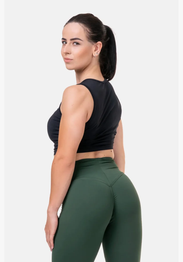NEBBIA • Fit & Sporty top • NEBBIAshop.cz