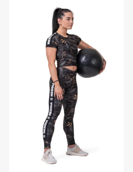 NEBBIA • Crop Top Active Black • NEBBIAshop.cz