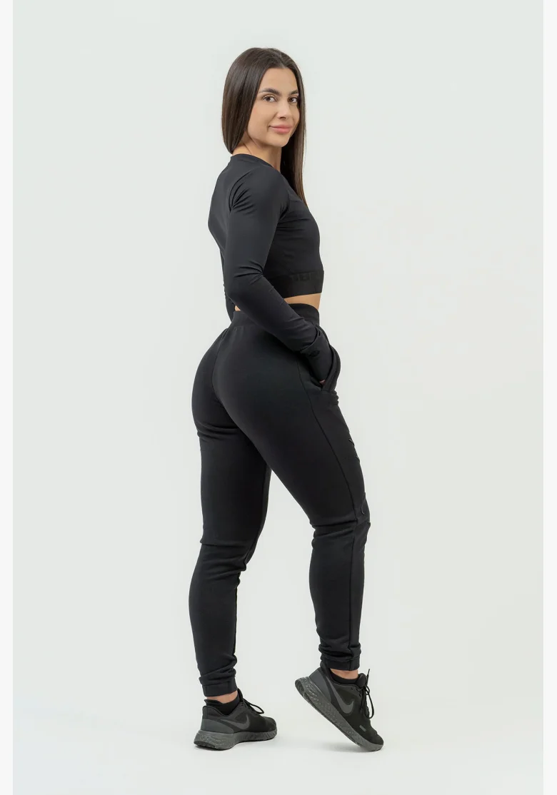 NEBBIA • Dámský crop top s dlouhým rukávem NEBBIA INTENSE Perform • NEBBIAshop.cz