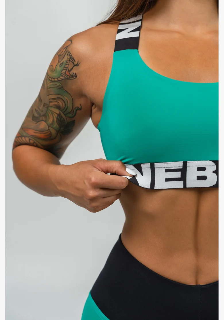NEBBIA • Sportovní podprsenka se střední oporou ICONIC zelená • Nebshop.cz