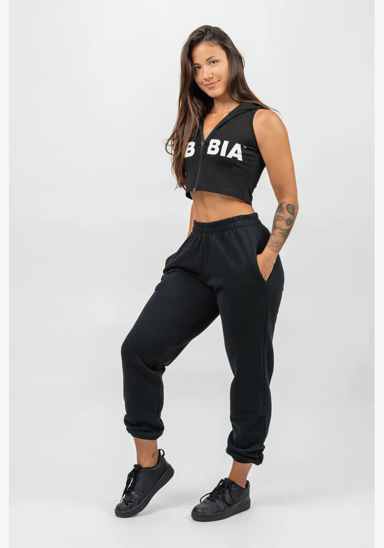 NEBBIA • Sportovní volné tepláky GYM TIME černa • Nebshop.cz