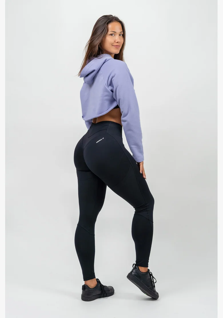 NEBBIA • Crop mikina s dlouhým rukávem a kapucí GYM TIME fialova • Nebshop.cz
