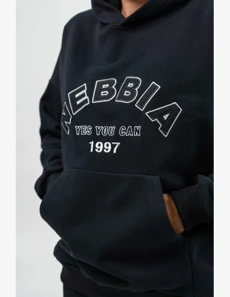 NEBBIA • Oversize mikina s kapucí GYM RAT černá • Nebshop.cz