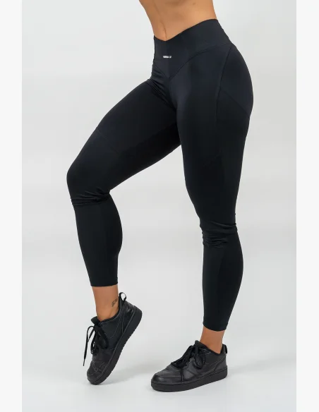 NEBBIA • Tvarující legíny s vysokým pasem GLUTE PUMP černá • Nebshop.cz
