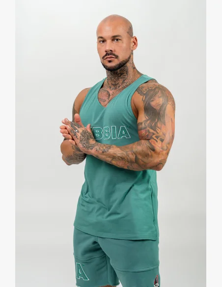 NEBBIA • Fitness tílko STRENGTH zelená • Nebshop.cz