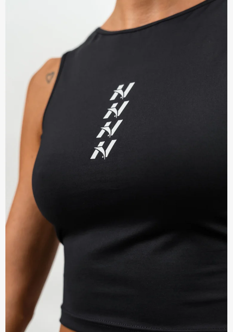 NEBBIA • Crop top tílko CONFIDENCE černá • NebShop.cz