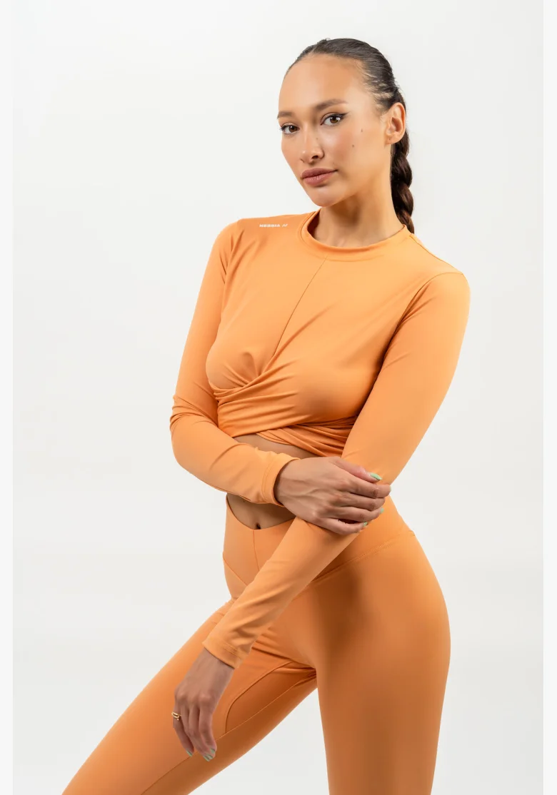 NEBBIA • Crop top s dlouhým rukávem ELEVATED oranžová • NebShop.cz