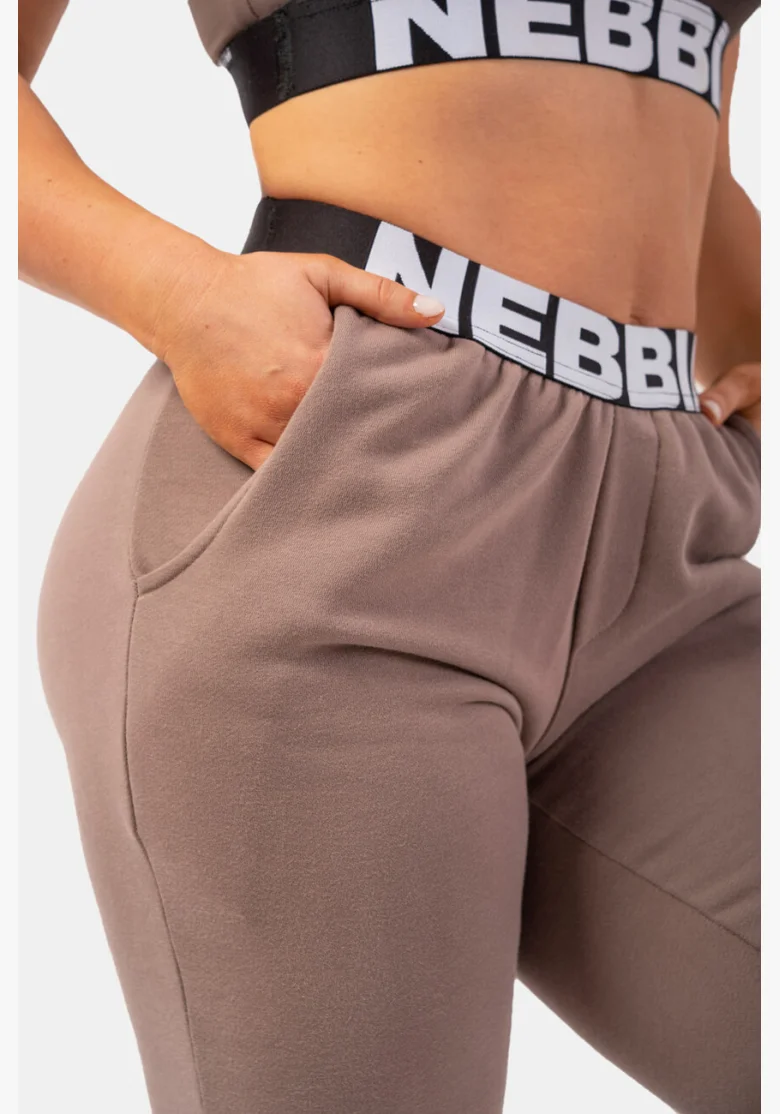 NEBBIA • Tepláky Iconic • NEBBIAshop.cz