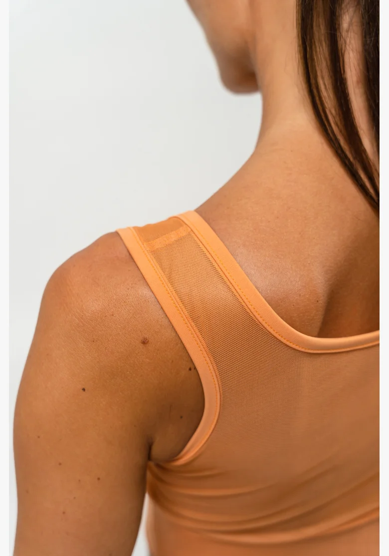 NEBBIA • Sportovní podprsenka se síťkou PERFORMANCE oranžová • Nebshop.cz