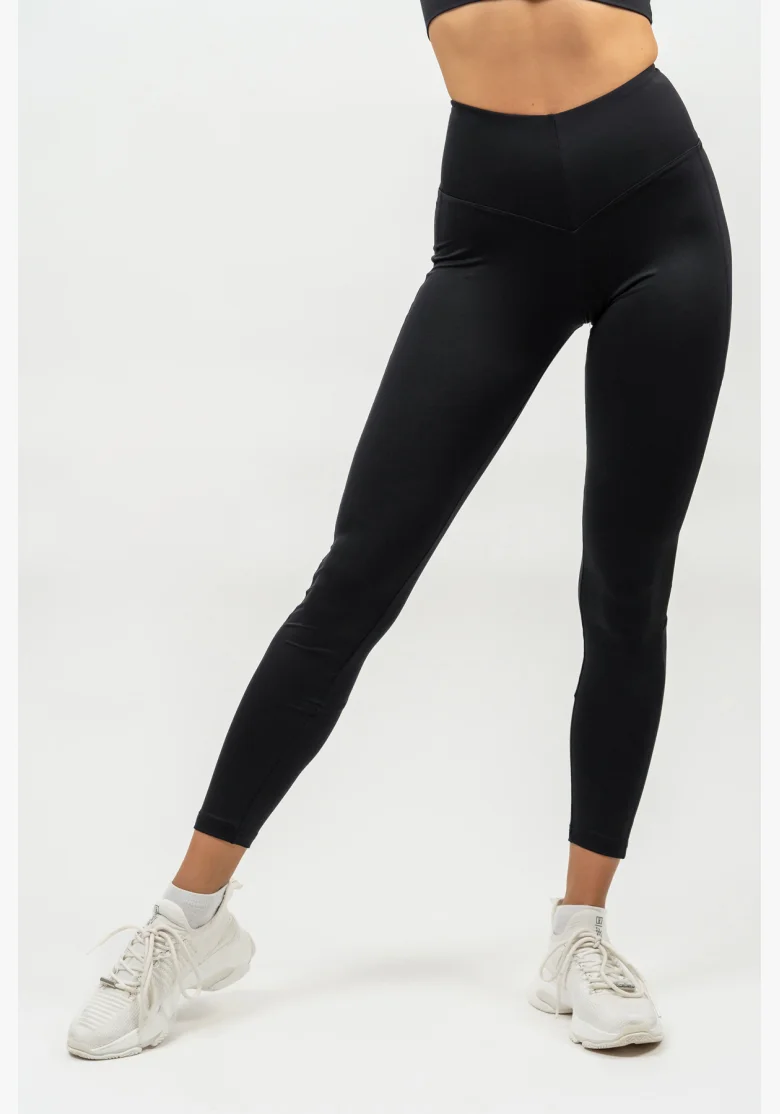 NEBBIA • Legíny se síťkou s vysokým pasem PERFORMANCE černá • Nebshop.cz