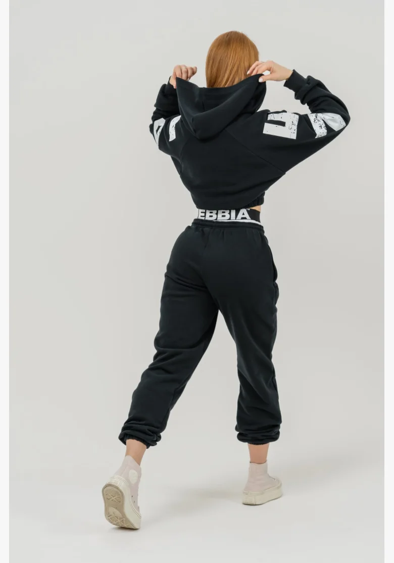 NEBBIA • Sportovní tepláky MUSCLE MOMMY černá • Nebshop.cz
