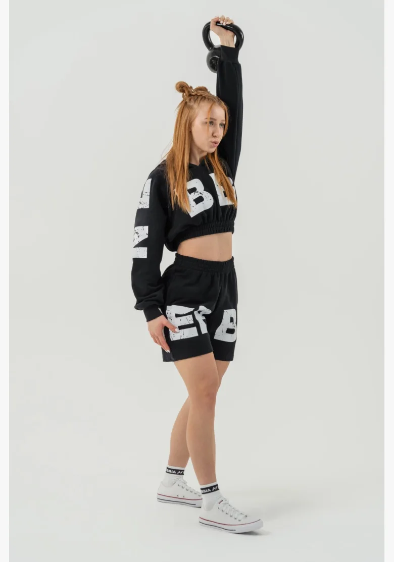 NEBBIA • Crop top mikina MUSCLE MOMMY • Nebshop.cz