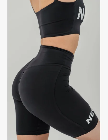 NEBBIA • Leginové šortky s vysokým pasem 9″ SNATCHED černé • Nebshop.cz