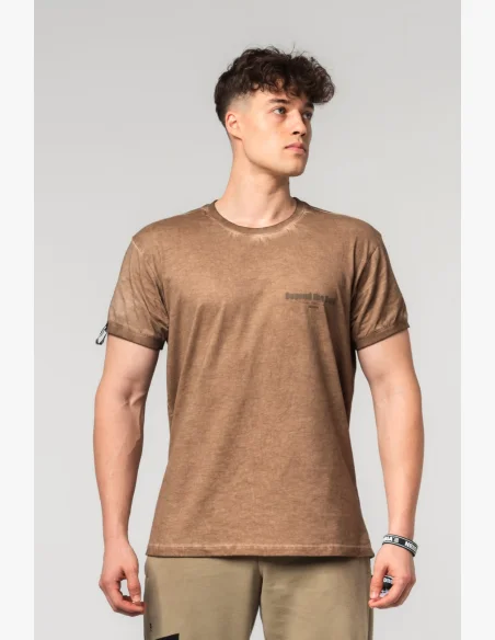 NEBBIA • NEBBIA Washed-off bavlnený tričko MAX OUT hnědé • Nebshop.cz