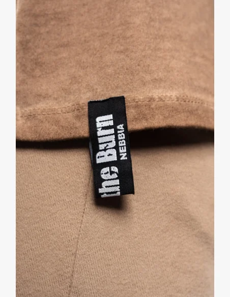 NEBBIA • NEBBIA Washed-off oversized tílko MAX OUT hnedé • Nebshop.cz