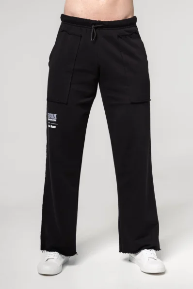 NEBBIA • NEBBIA Tepláky s kapsami NO SHORTCUTS černé • Nebshop.cz