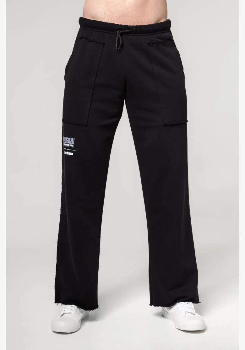 NEBBIA • NEBBIA Tepláky s kapsami NO SHORTCUTS černé • Nebshop.cz