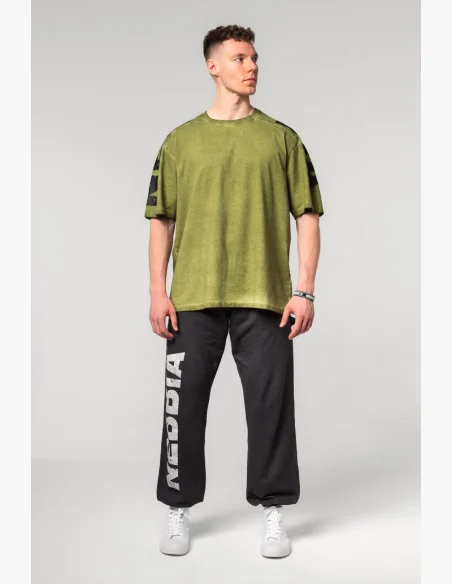 NEBBIA • NEBBIA Washed-off oversized tričko LIFTING CLUB zelené • Nebshop.cz