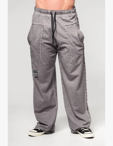 NEBBIA • NEBBIA Washed-off tepláky s kapsami NO SHORTCUTS šedé • Nebshop.cz