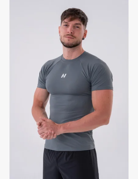 NEBBIA • NEBBIA Funkční Slim-fit tričko šedé • Nebshop.cz