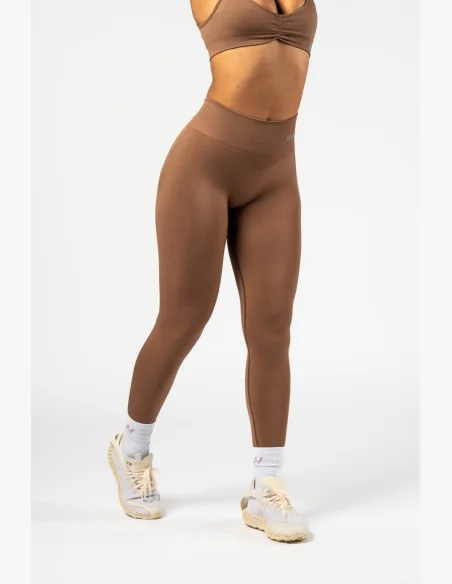 NEBBIA • NEBBIA Bezešvé legíny s vysokým pasem MAXIMUM PUSH-UP hnědé • Nebshop.cz
