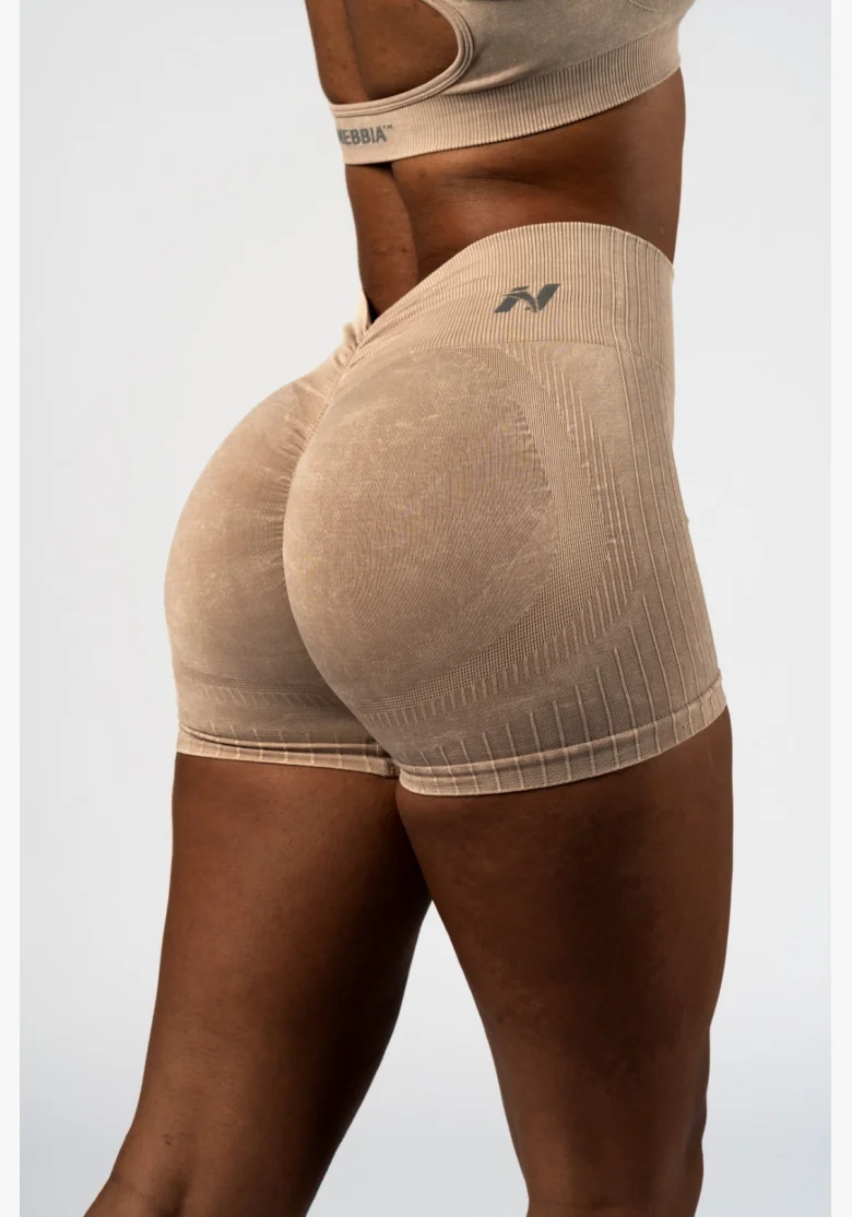 NEBBIA • NEBBIA Bezešvé push-up šortky s vysokým pasem TOTALLY SEAMLESS krémové • Nebshop.cz