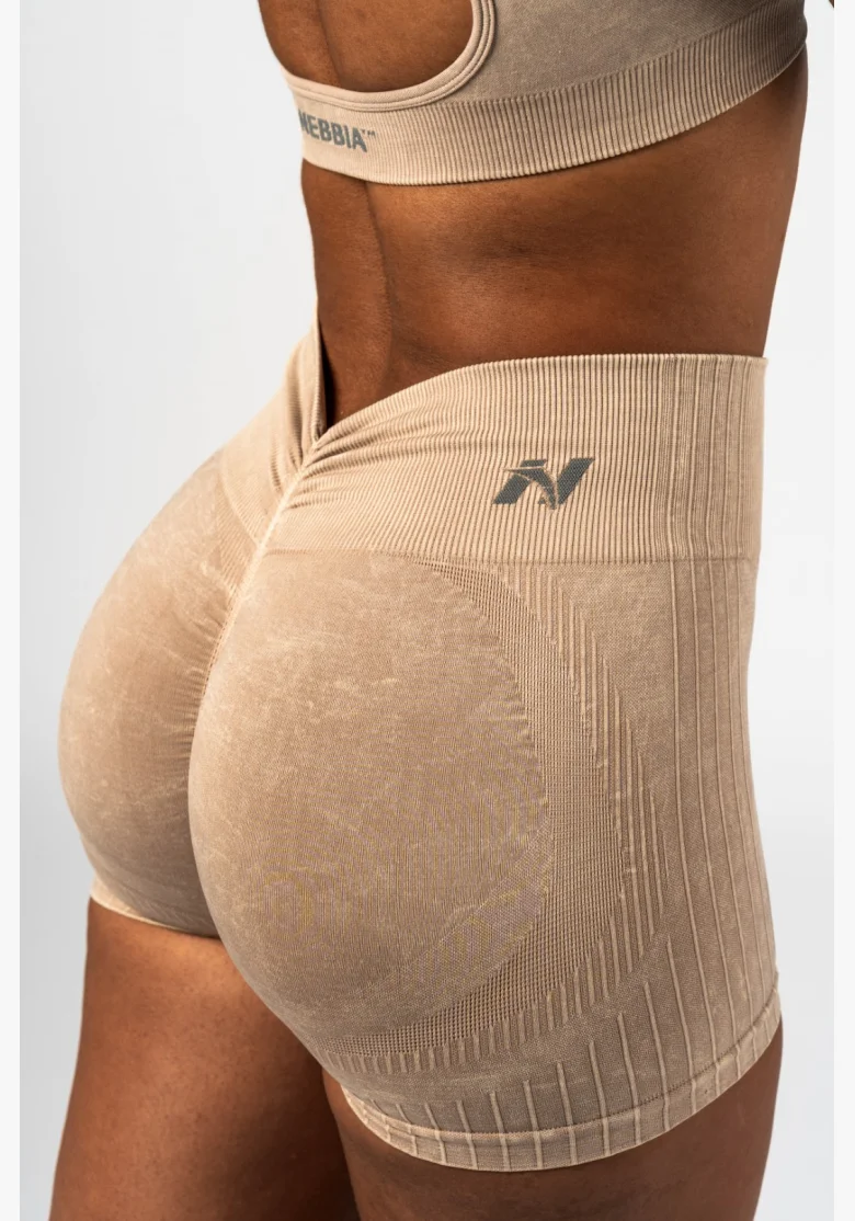 NEBBIA • NEBBIA Bezešvé push-up šortky s vysokým pasem TOTALLY SEAMLESS krémové • Nebshop.cz
