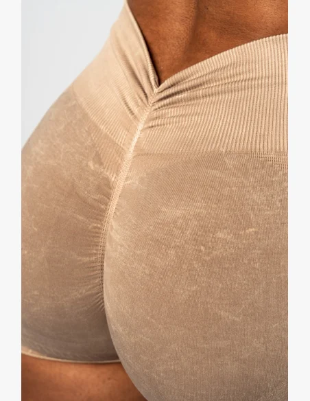 NEBBIA • NEBBIA Bezešvé push-up šortky s vysokým pasem TOTALLY SEAMLESS krémové • Nebshop.cz