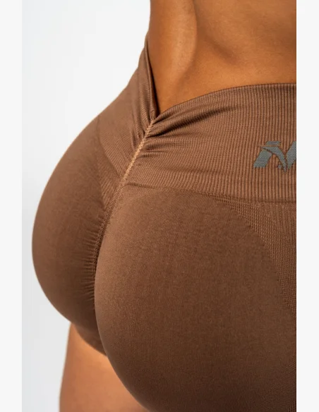 NEBBIA • NEBBIA Bezešvé push-up šortky s vysokým pasem TOTALLY SEAMLESS hnědé • Nebshop.cz