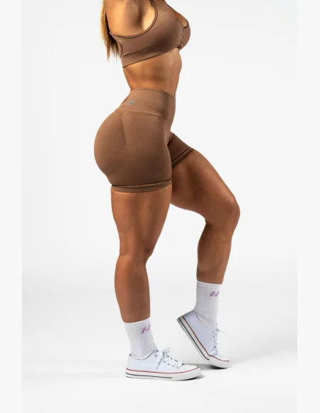 NEBBIA • NEBBIA Bezešvé push-up šortky s vysokým pasem TOTALLY SEAMLESS hnědé • Nebshop.cz