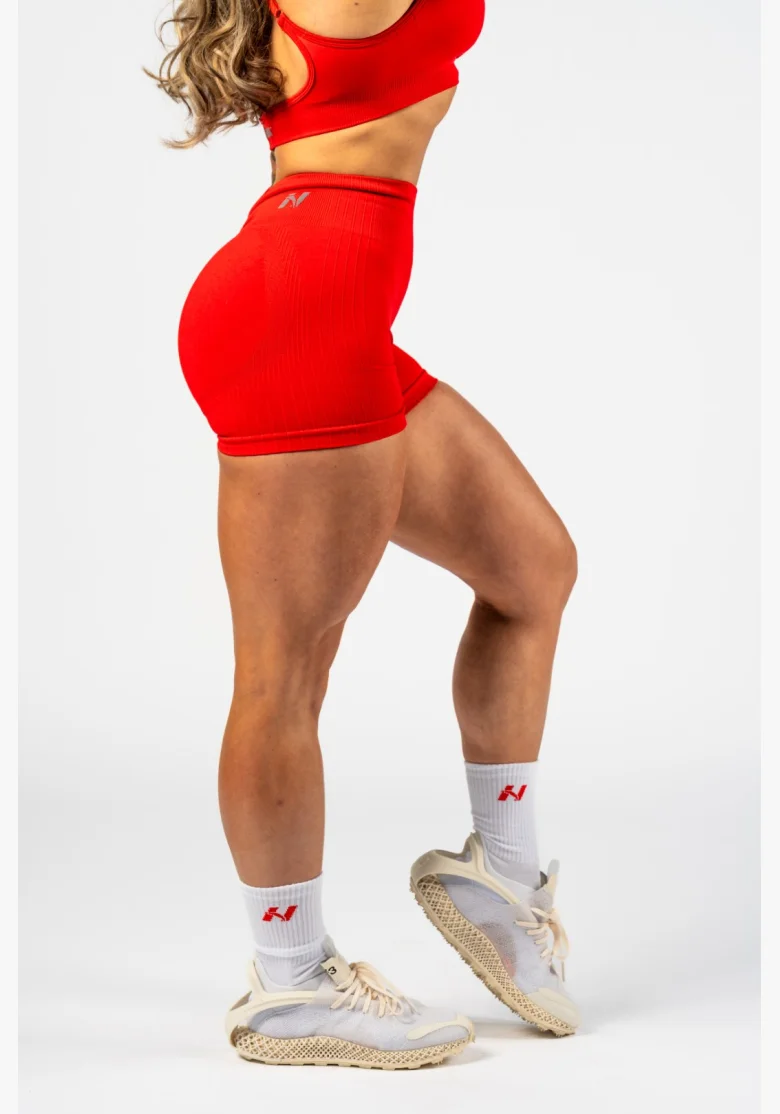 NEBBIA • NEBBIA Bezešvé push-up šortky s vysokým pasem TOTALLY SEAMLESS červené • Nebshop.cz