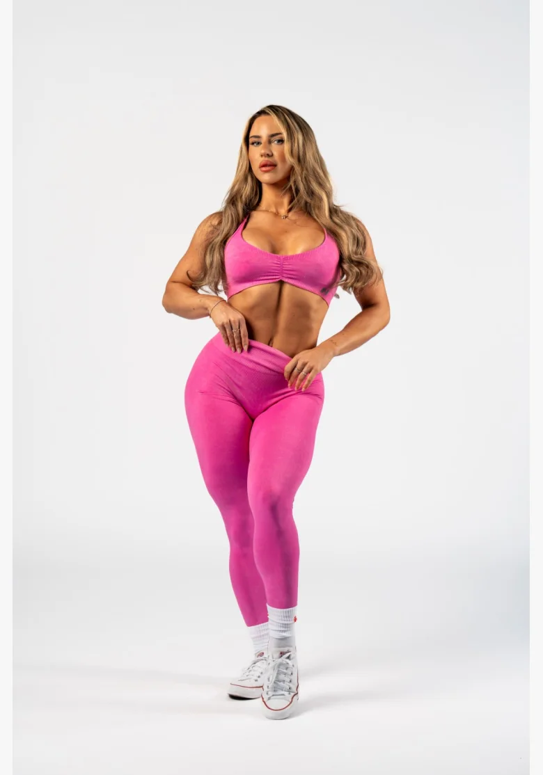 NEBBIA • NEBBIA Sportovní podprsenka se střední oporou  TOTALLY SEAMLESS růžová • Nebshop.cz