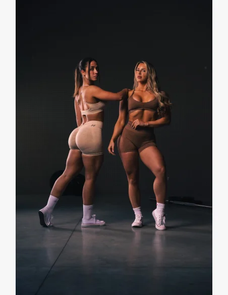 NEBBIA • NEBBIA Sportovní podprsenka se střední oporou  TOTALLY SEAMLESS hnědá • Nebshop.cz