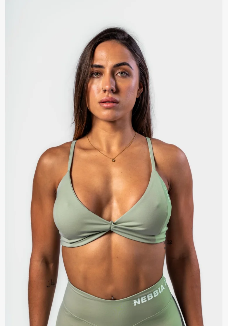 NEBBIA • NEBBIA Sportovní podprsenka se střední oporou TWIST-KNOT světle zelená • Nebshop.cz