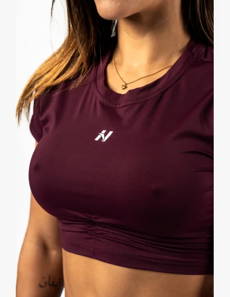 NEBBIA • NEBBIA Open-back crop top STRONG BEAUTY bordové • Nebshop.cz