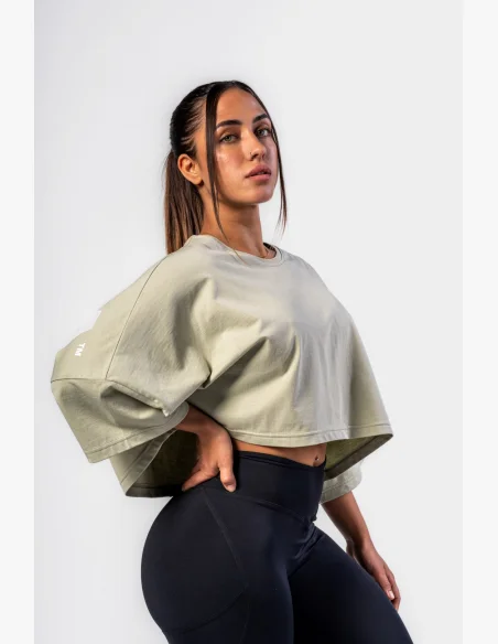 NEBBIA • NEBBIA Oversized crop tričko JUST FLOW světle zelené • Nebshop.cz