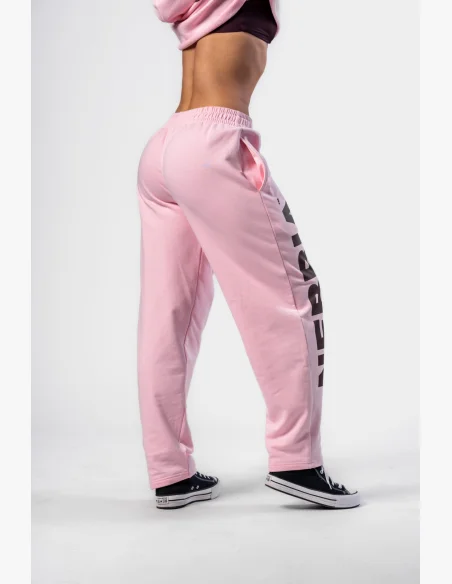 NEBBIA • NEBBIA Volné baggy tepláky BOYFRIEND STYLE růžové • Nebshop.cz