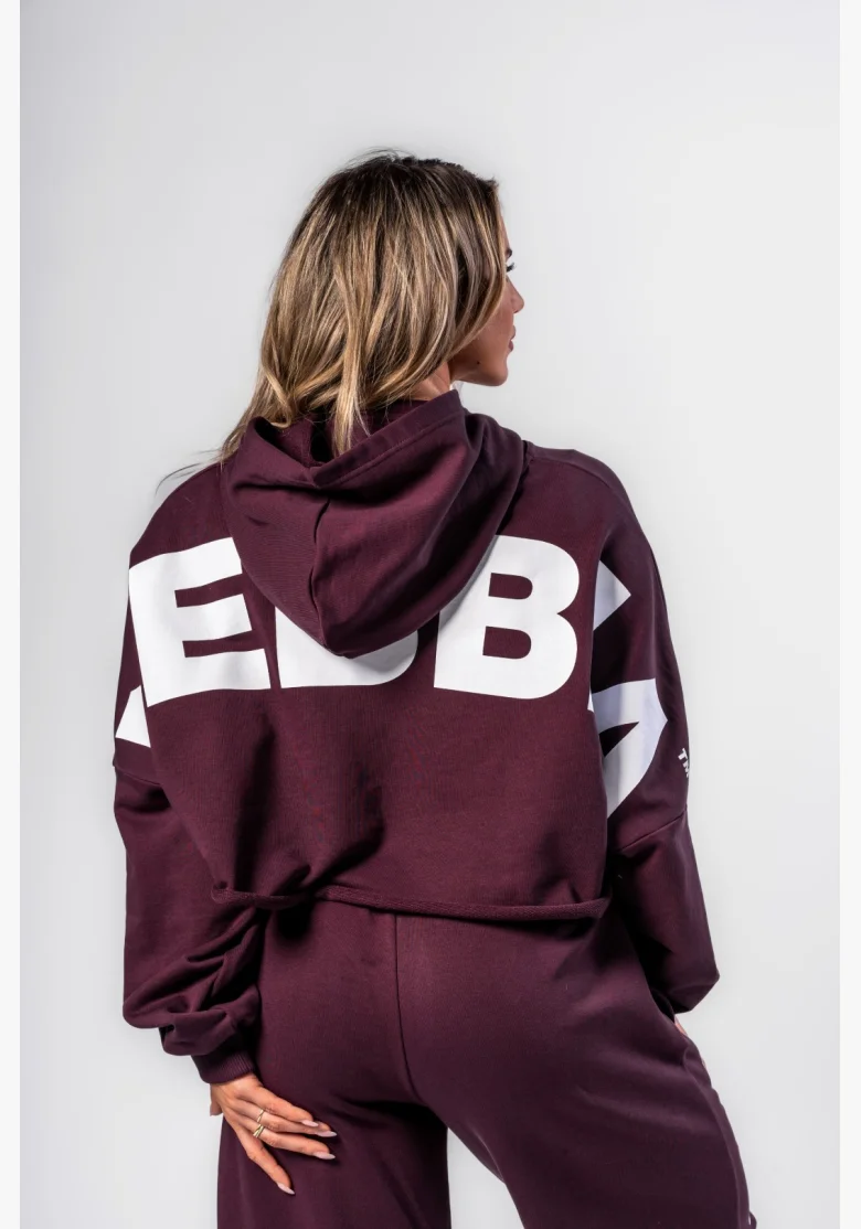 NEBBIA • NEBBIA Oversized mikina s kapucí OWN YOUR POWER bordová • Nebshop.cz