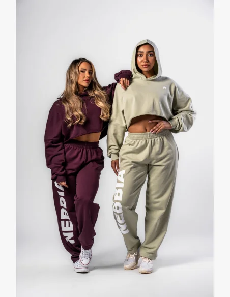 NEBBIA • NEBBIA Oversized mikina s kapucí OWN YOUR POWER bordová • Nebshop.cz