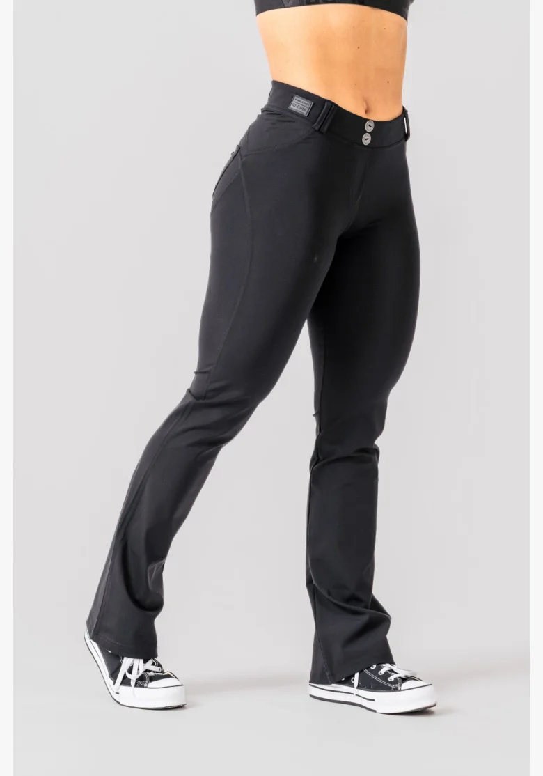 NEBBIA • NEBBIA Flared Bubble Butt legíny 2.0 POWER LIFT černé • NebShop