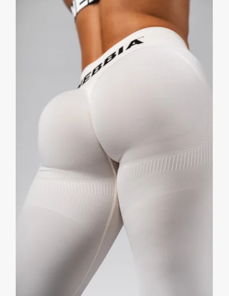 NEBBIA Bezešvé extra push-up legíny s vysokým pasem Flow Seamless krémové