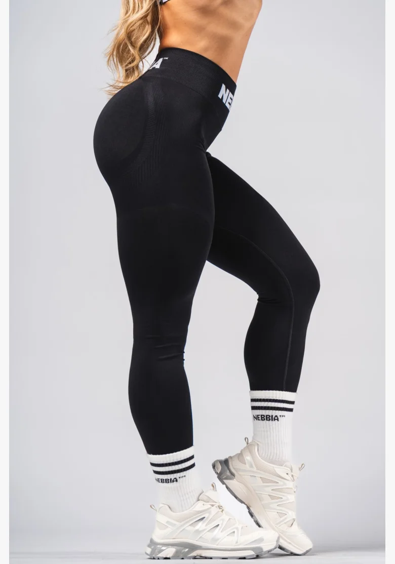 NEBBIA Bezešvé extra push-up legíny s vysokým pasem Flow Seamless černé